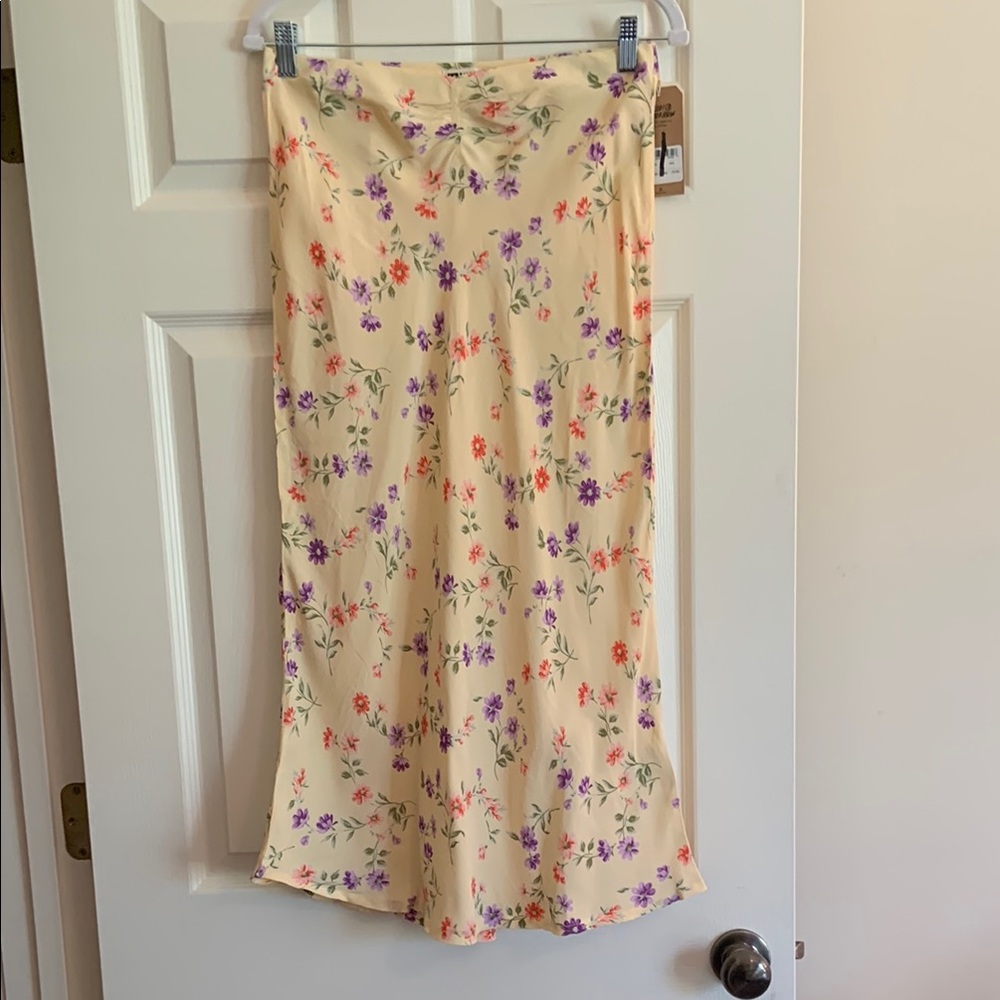 Billabong Casual Yellow, pink and Purple Pencil Midi Skirt